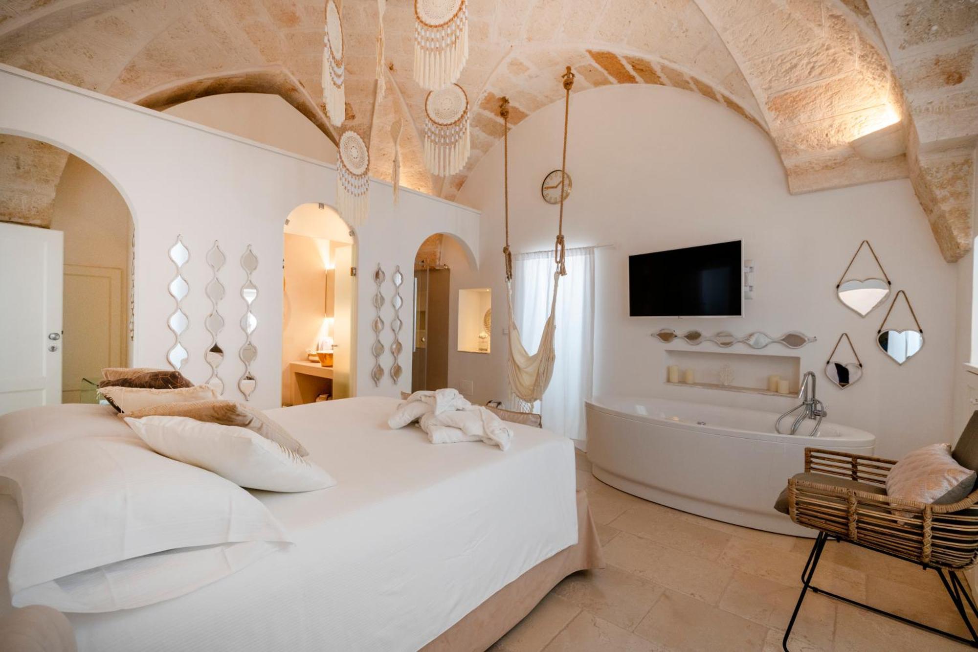 Apulia Charming Suites - Casa Rossa Suite Perla E Suite Corallo Savelletri Exterior foto