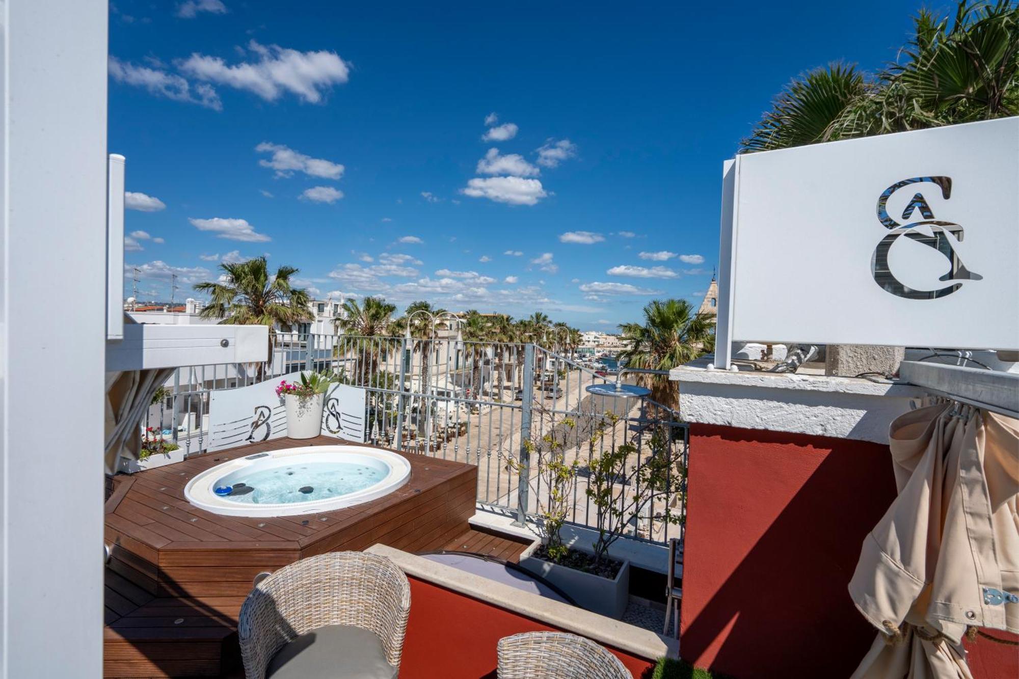 Apulia Charming Suites - Casa Rossa Suite Perla E Suite Corallo Savelletri Exterior foto
